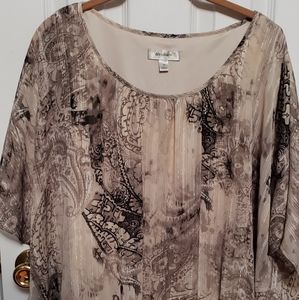 Dress Barn top Winged arms size 1X